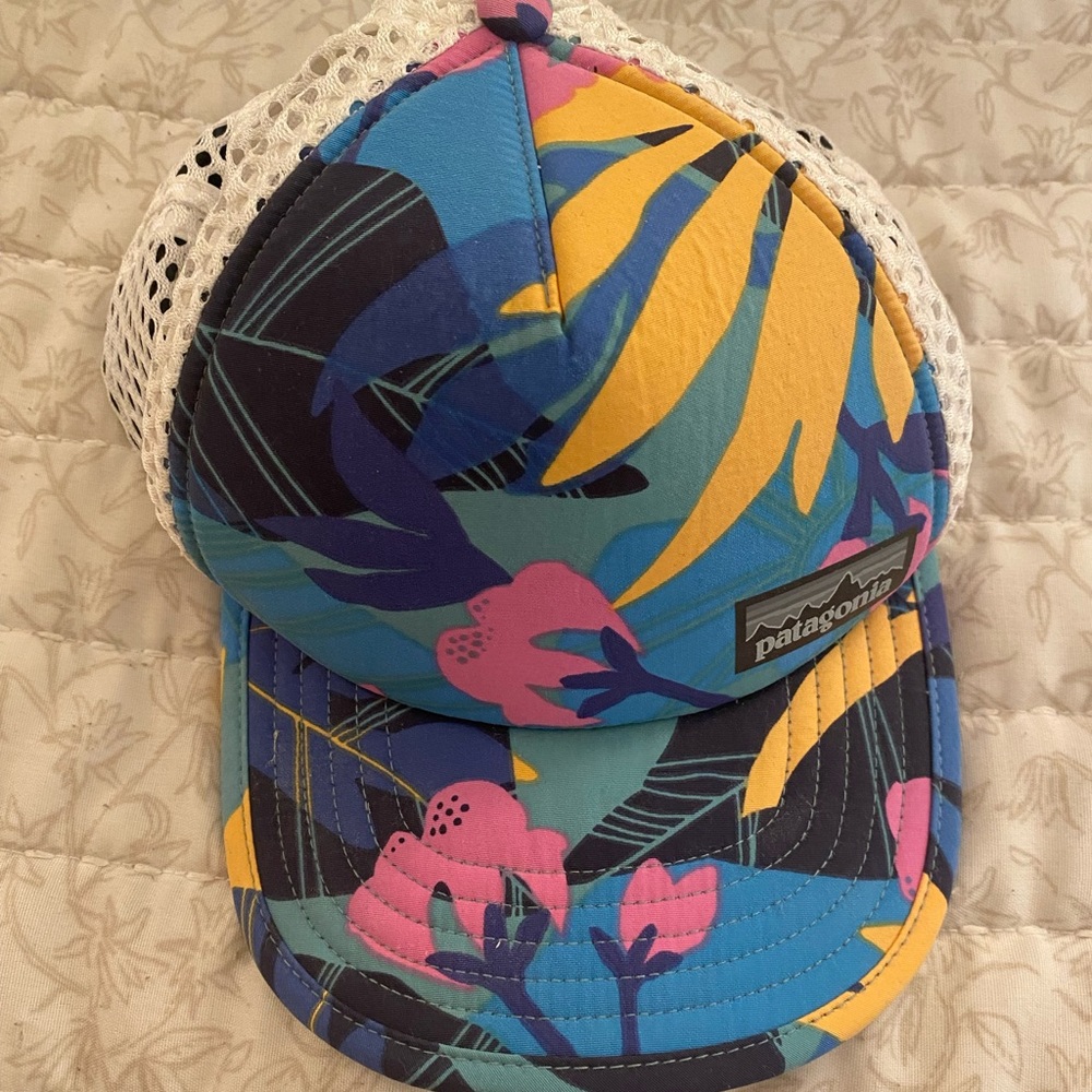 Patagonia Hat - Like New Condition